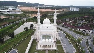 MALAYSIA: The World's Most Unique Travel Destination | Malaysia Travel Vlog